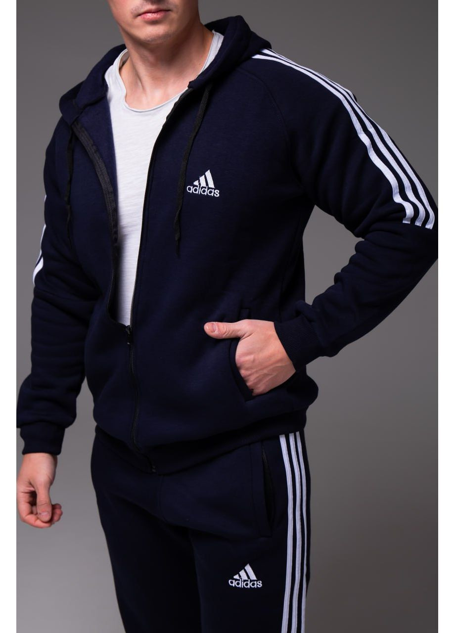 Мужской утепленный спортивный костюм на манжетах. No Brand (364869401)