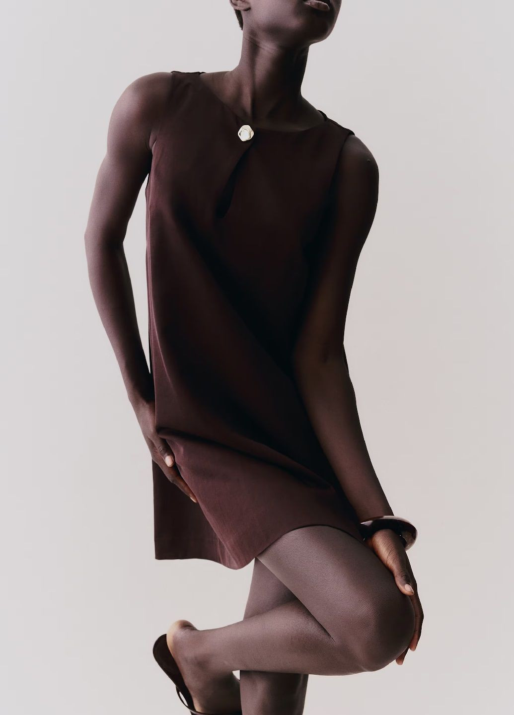 Темно-коричневое кэжуал платье H&M однотонное