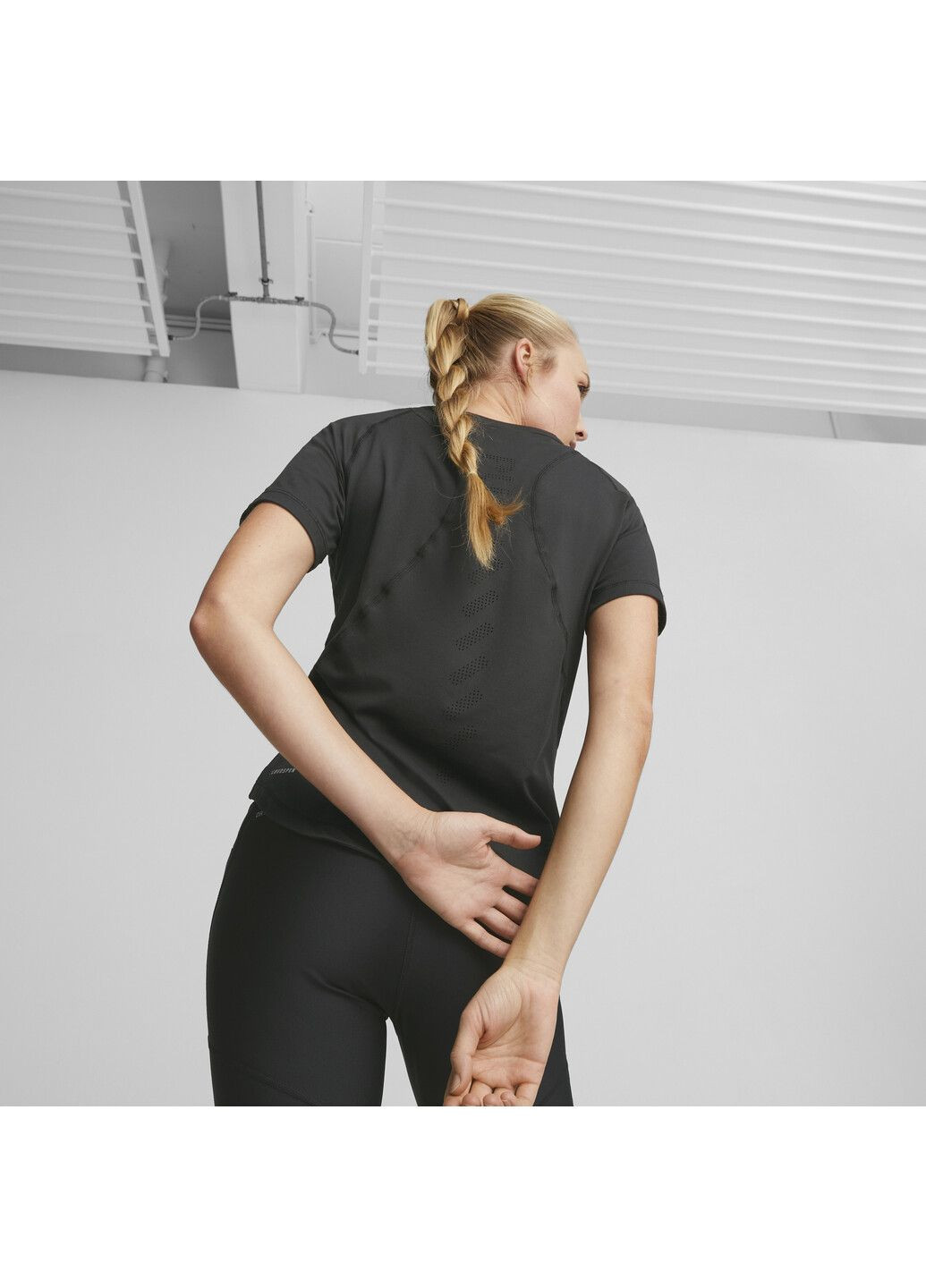 Футболка Run CLOUDSPUN Short Sleeve Tee Women Puma - (257500613)