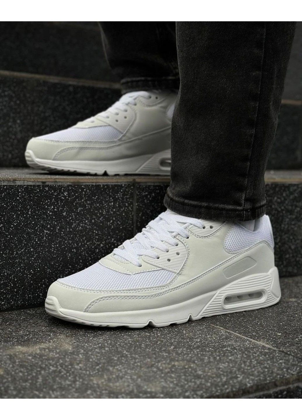 Белые демисезонные кроссовки мужские 90-е. YZY