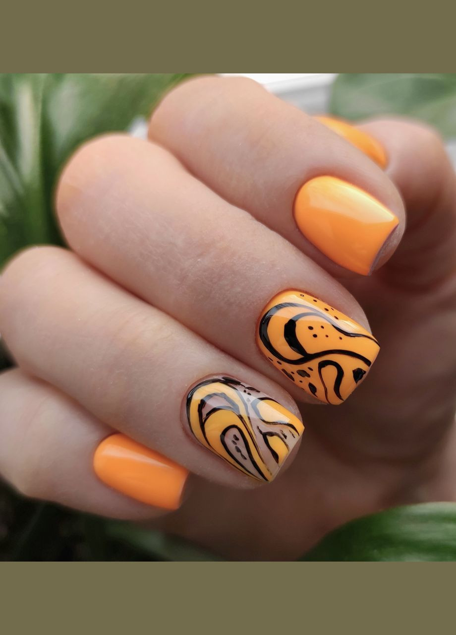 Гель-лак 28 шафрановый 8 мл Magic Girl (303635342)