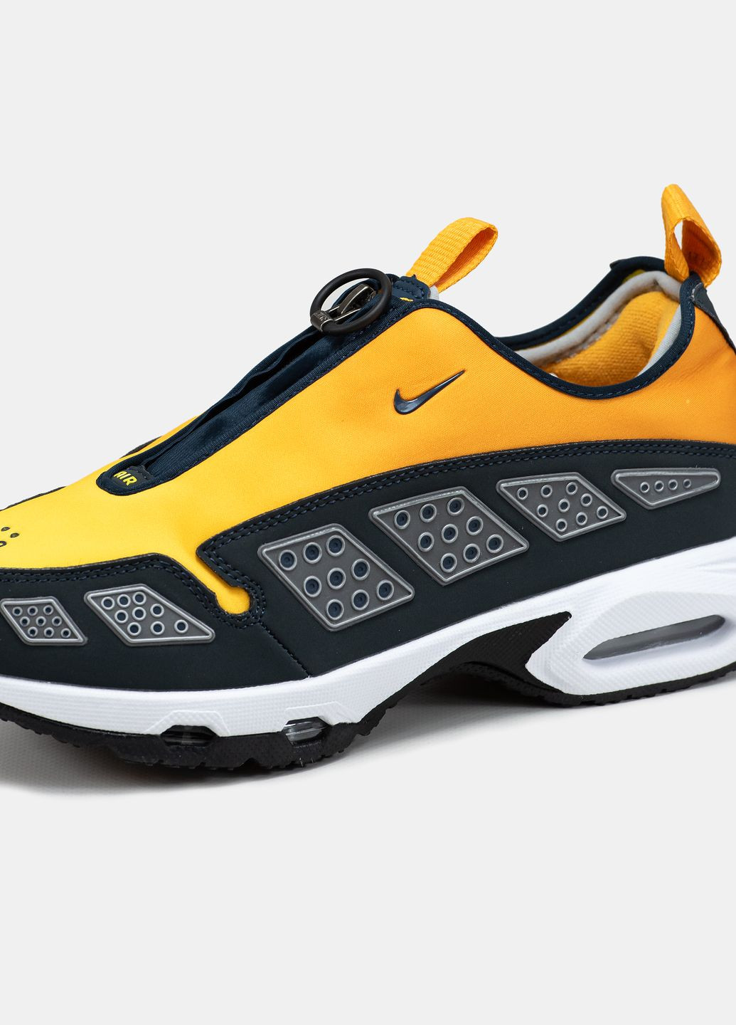 Кроссовки женские и мужские Nike Air Max Sunder SNDR yellow black white | Найк Аир Макс Сандер СНДР желтые черные белые No Brand жёлтые всесезоны (315018926)