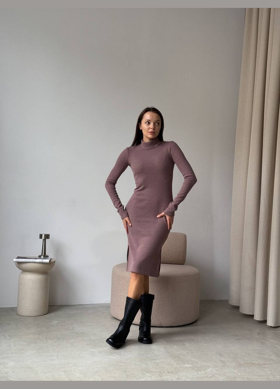 Коричневое платье AV BRAND однотонное