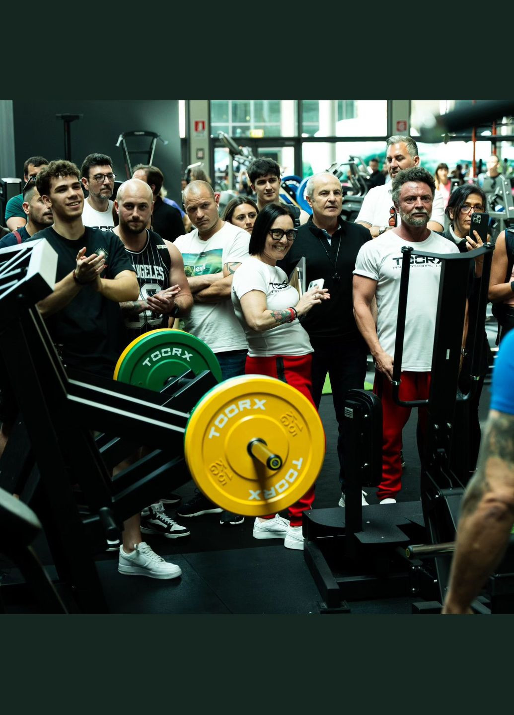 Гриф для штанги 150 см 25 мм з гвинтовими замками (BCV-150) Toorx (346530067)