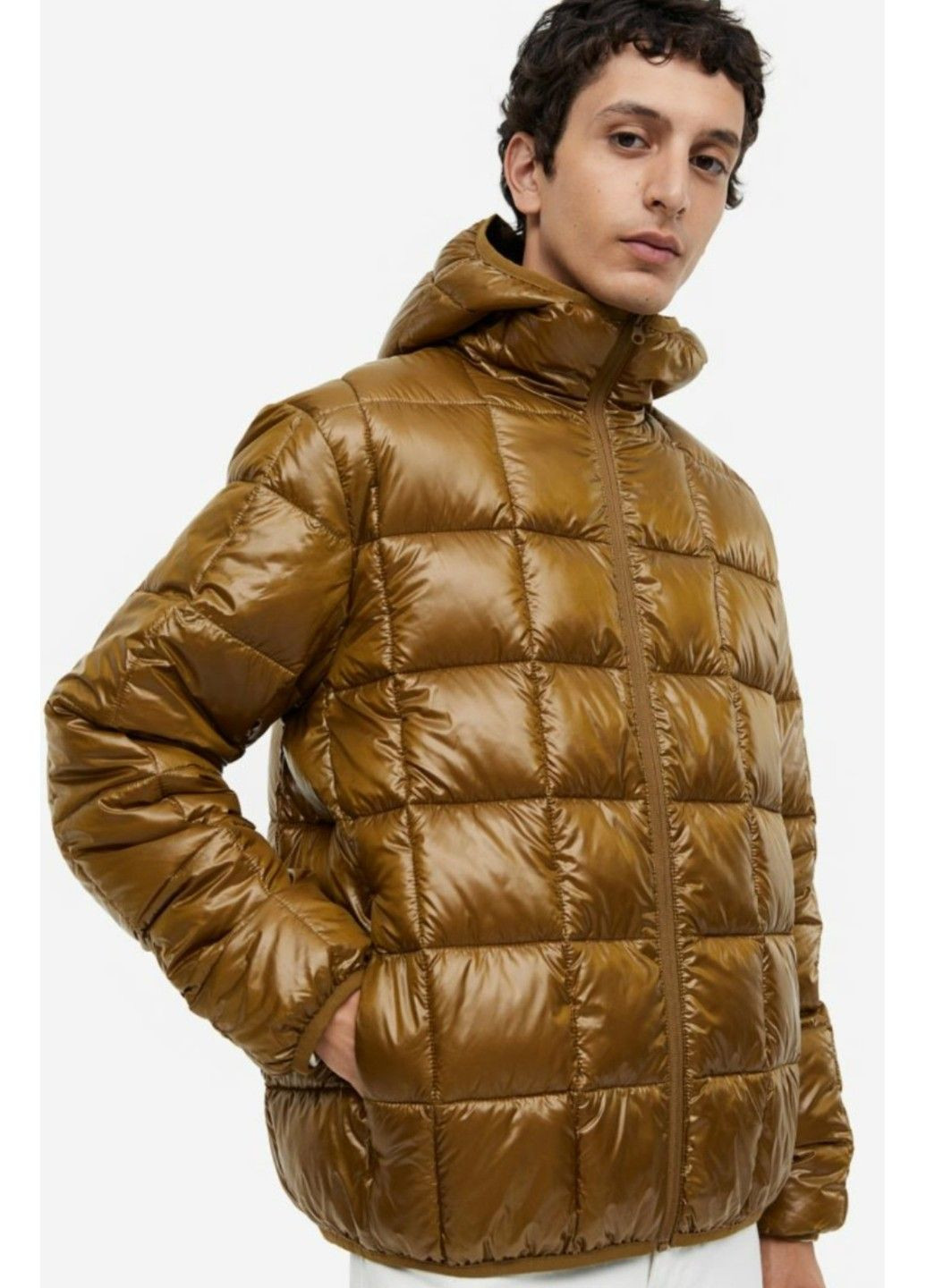 Коричнева демісезонна чоловіча стьобана куртка regular fit н&м (57761) m коричнева H&M