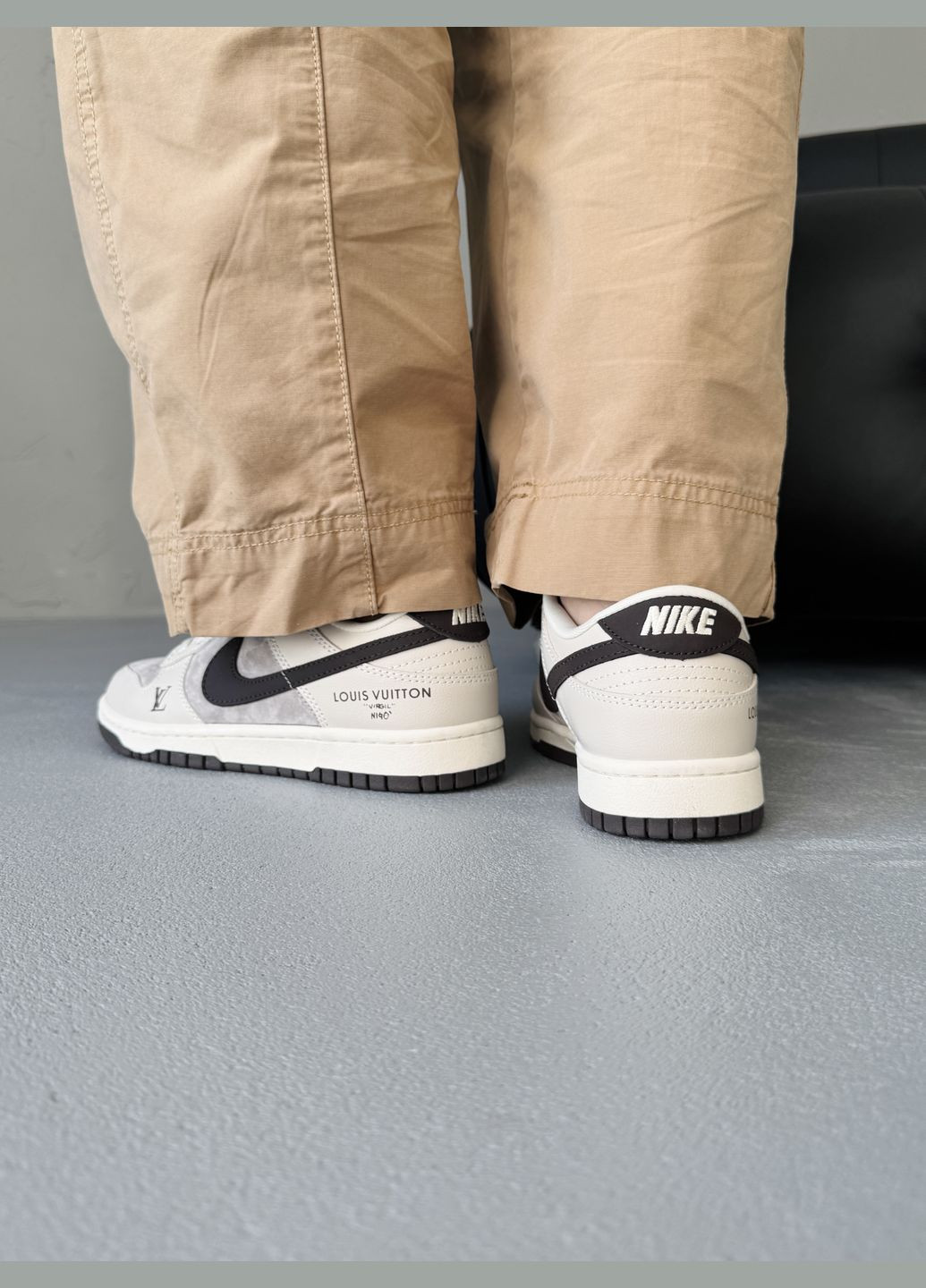 Кроссовки женские и мужские Nike SB Dunk Low x Louis Vuitton grey | Найк сб Данк низкие серые No Brand серые демисезоны (340402012)