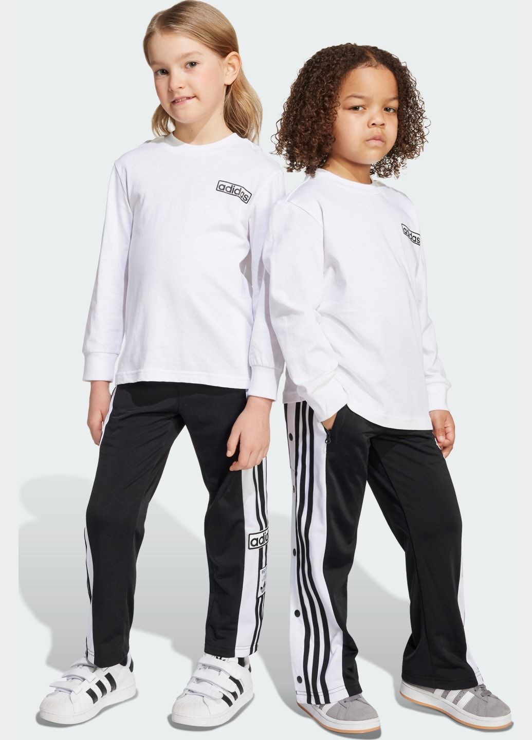 Чорна демісезонна комплект: лонгслів і штани adibreak adidas