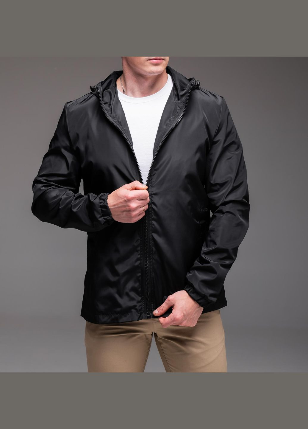 Чорна демісезонна вітровка No Brand