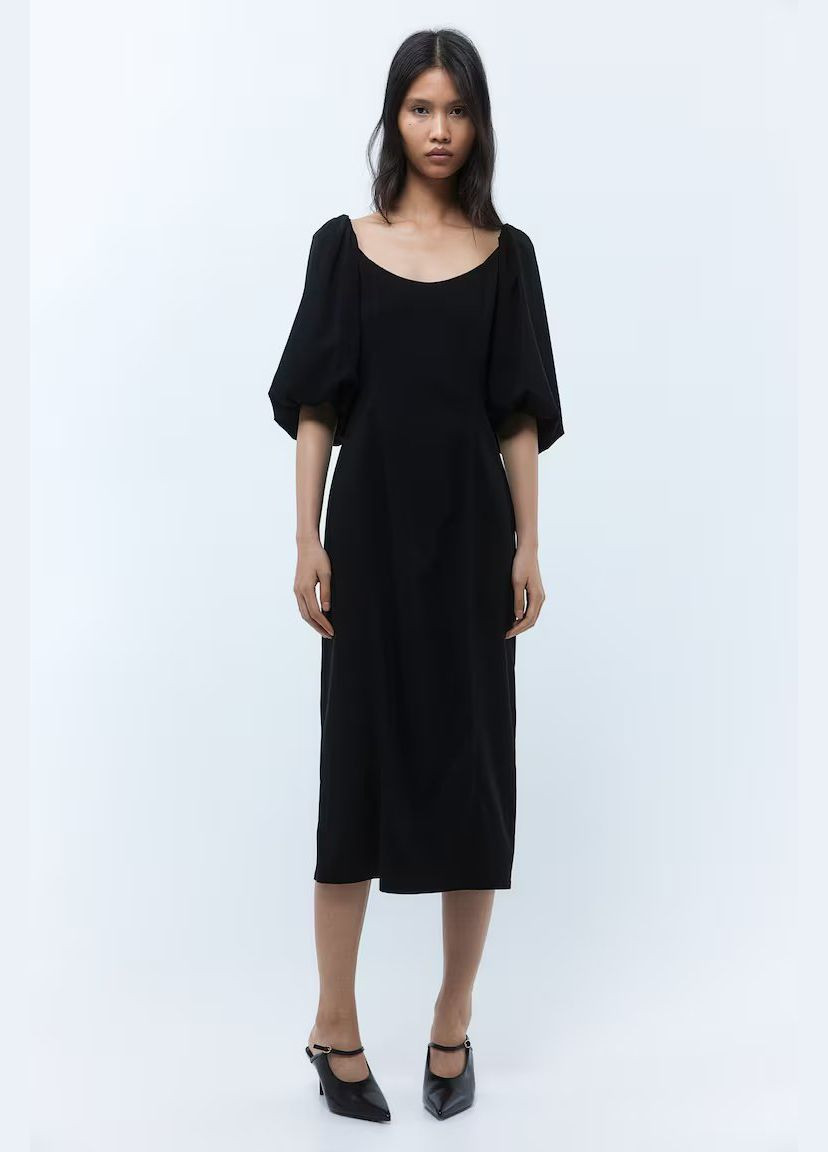 Черное платье H&M однотонное