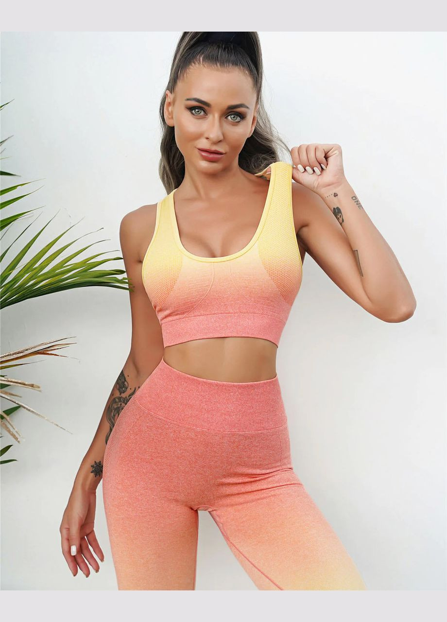 Спортивный костюм тройка (топ, леггинсы и шорты) с градиентом желто-оранжевого цвета, размер S Trends (330756954)