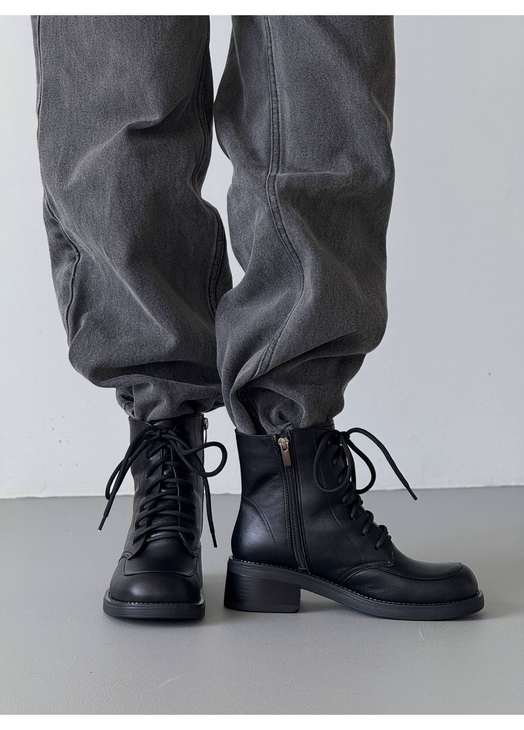 Осенние демисезонные анатомические ботинки Helen