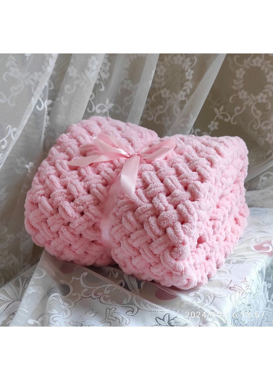 Плед плюшевый 100*120см цвет 340 ручной работы из пряжи пуффи узор плетенка Handmade (326835369)