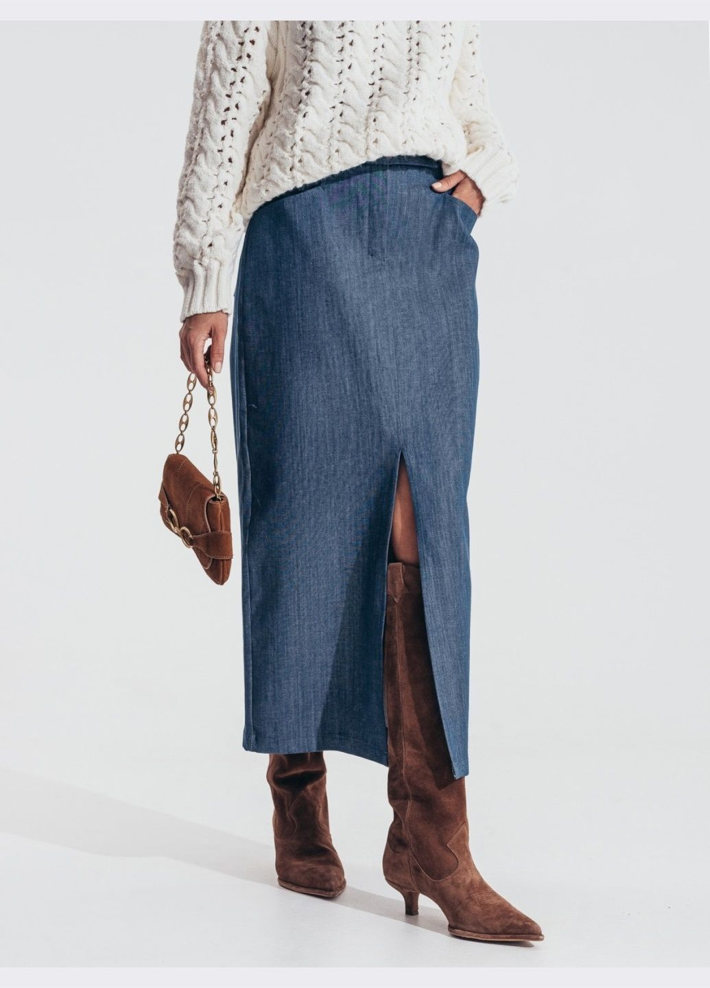 Синяя джинсовая однотонная джинсовая юбка-миди синего цвета Dressa