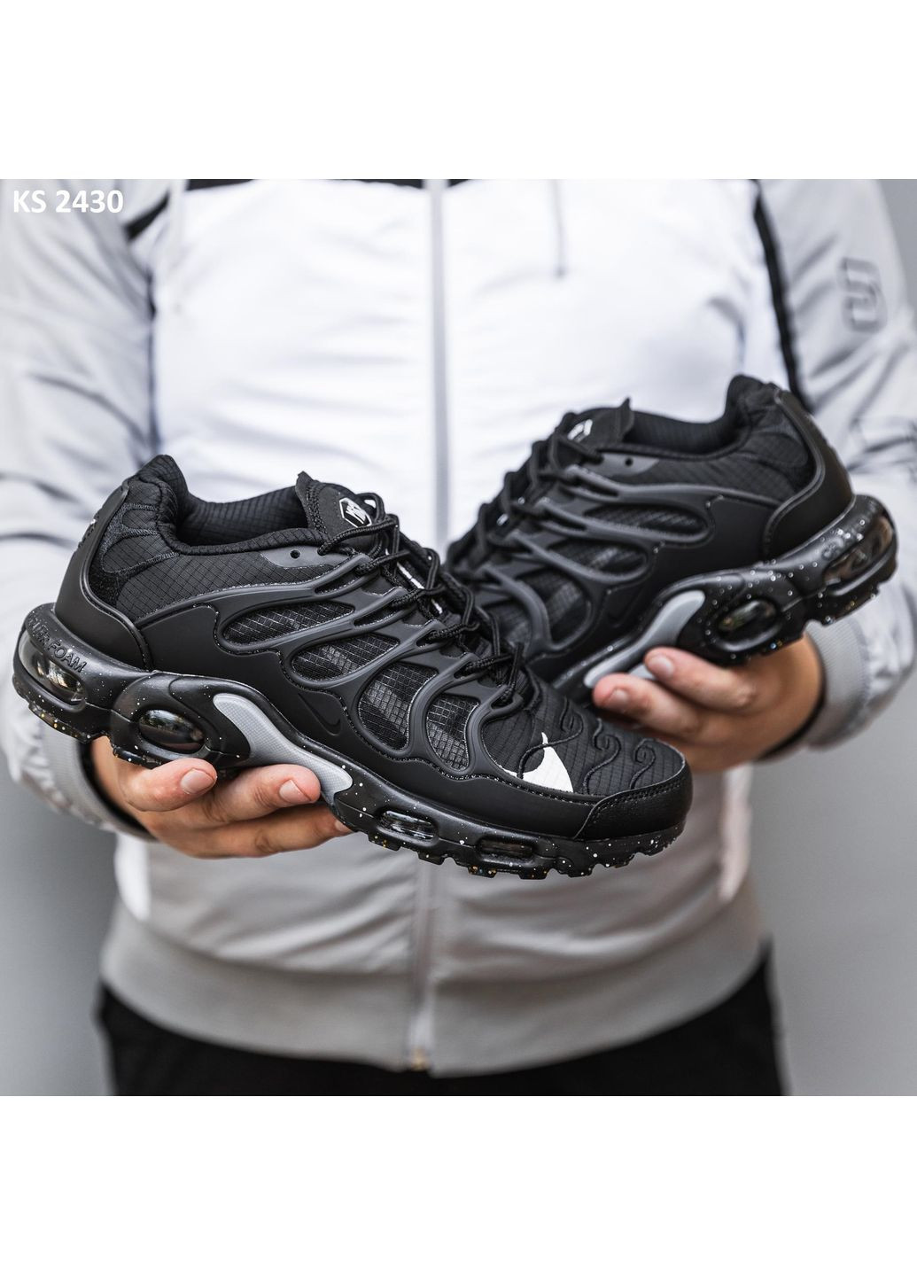 Черные демисезонные кроссовки мужские nike air max tn terrascape plus black gray найк аир макс тн плюс No Brand