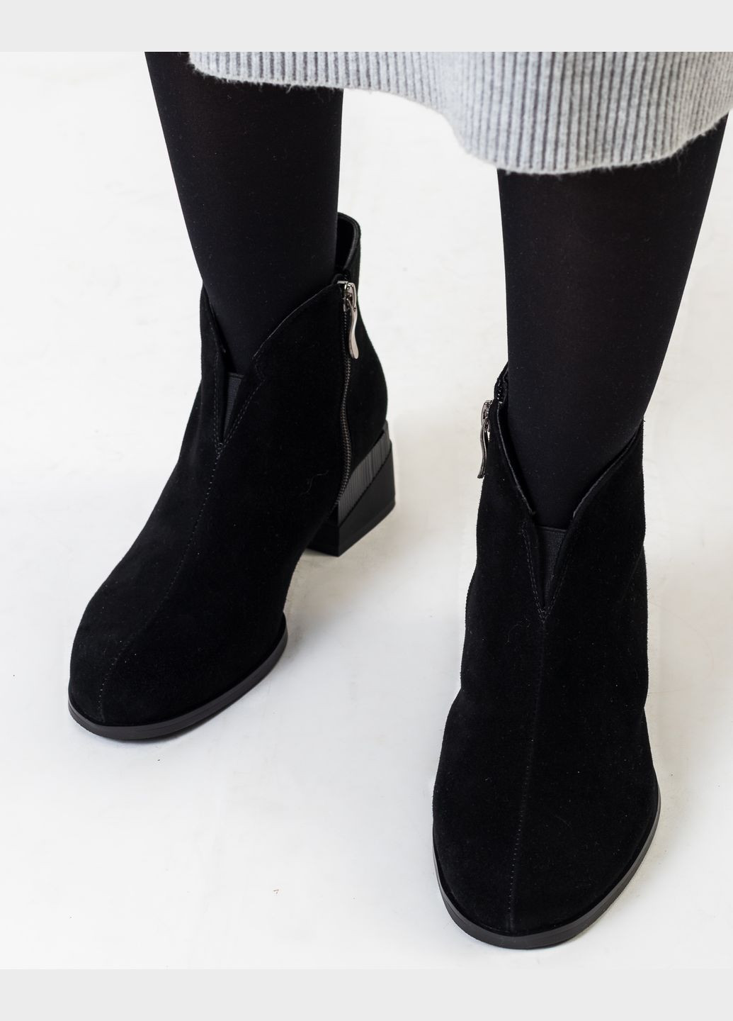 Чорні черевики (1566б) Velly