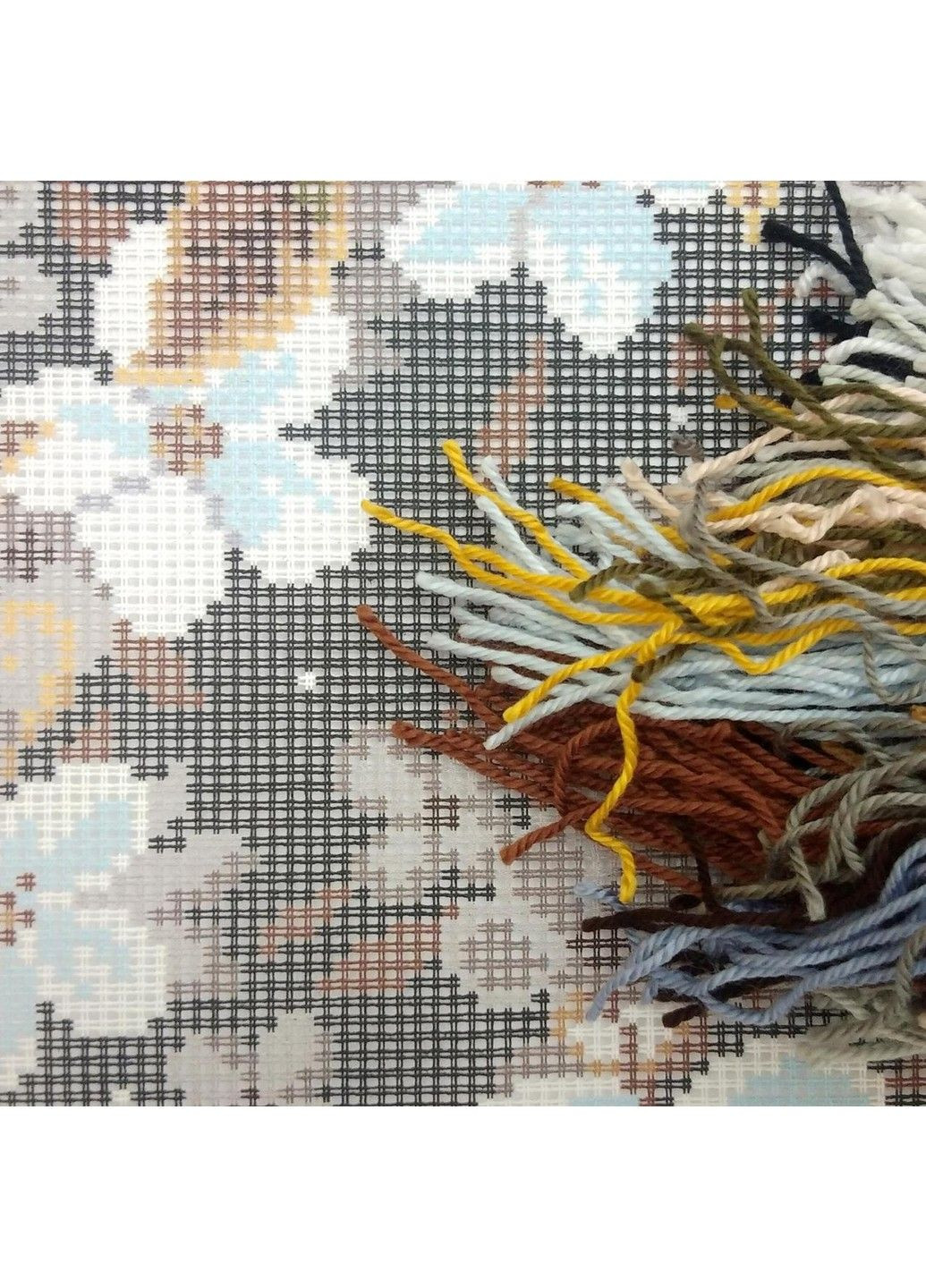 Набір для вишивання подушки хрестиком "Яблуневий цвіт" Страмін з пряжею Zweigart напівхрест нитками муліне 40х40 см No Brand (333166088)