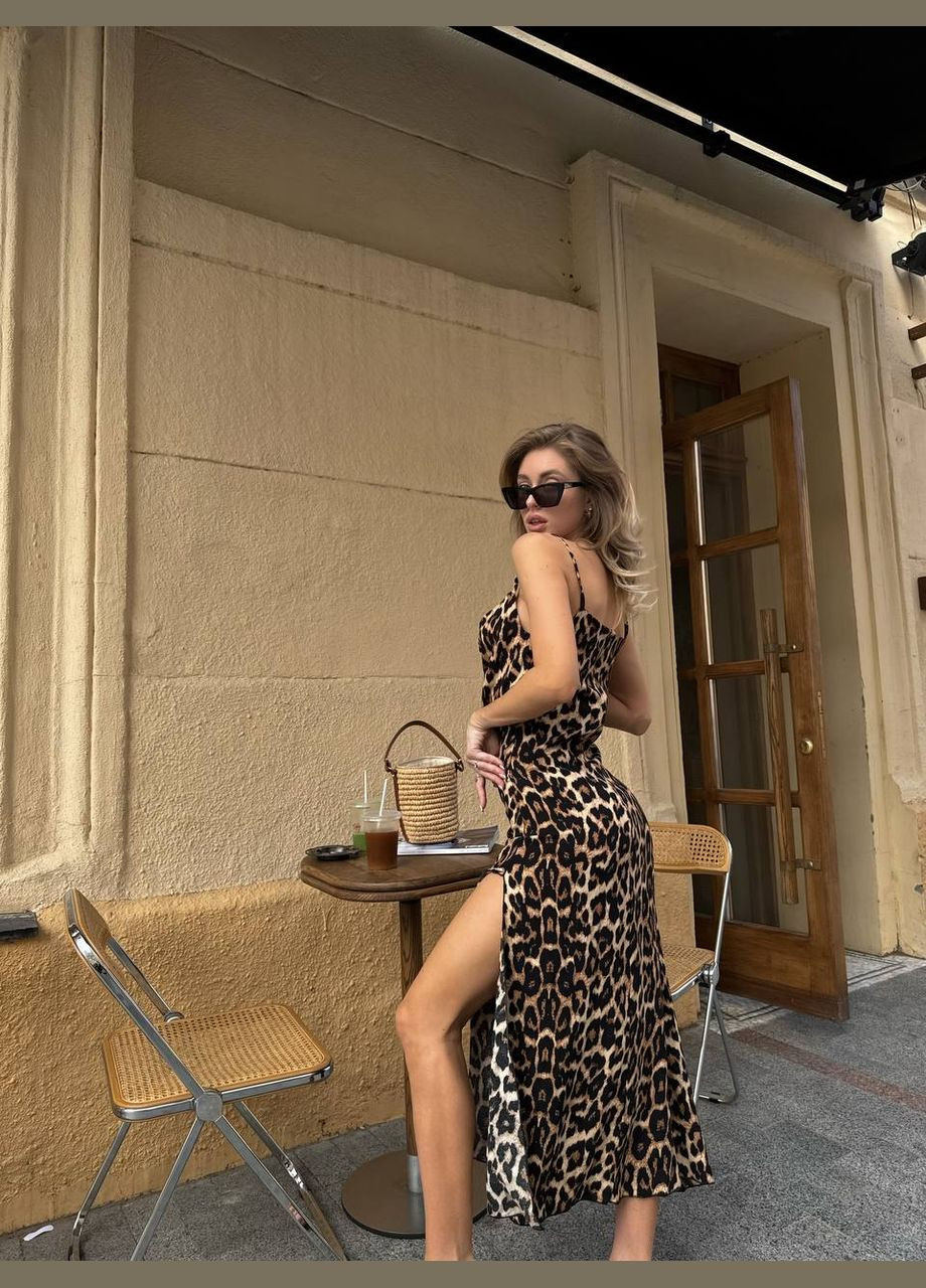 Темно-бежевое повседневный женское платье с леопардовым принтом Україна леопардовый