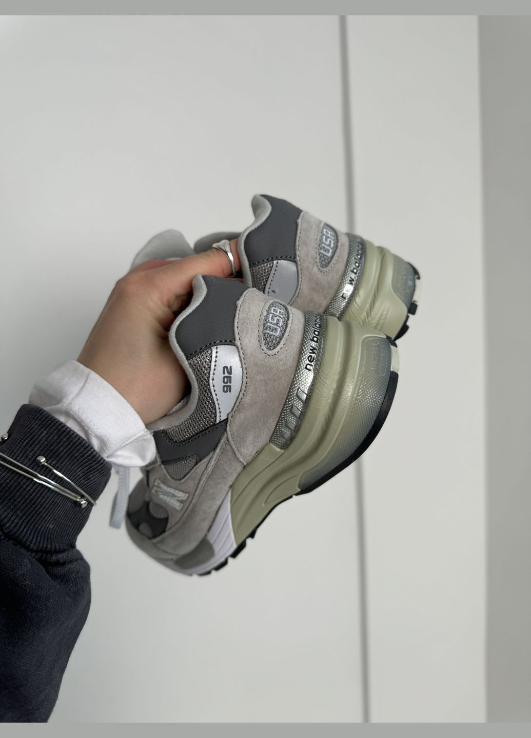 Серые демисезонные кроссовки мужские и женские new balance 993 gray | нью беланс 993 серые No Brand