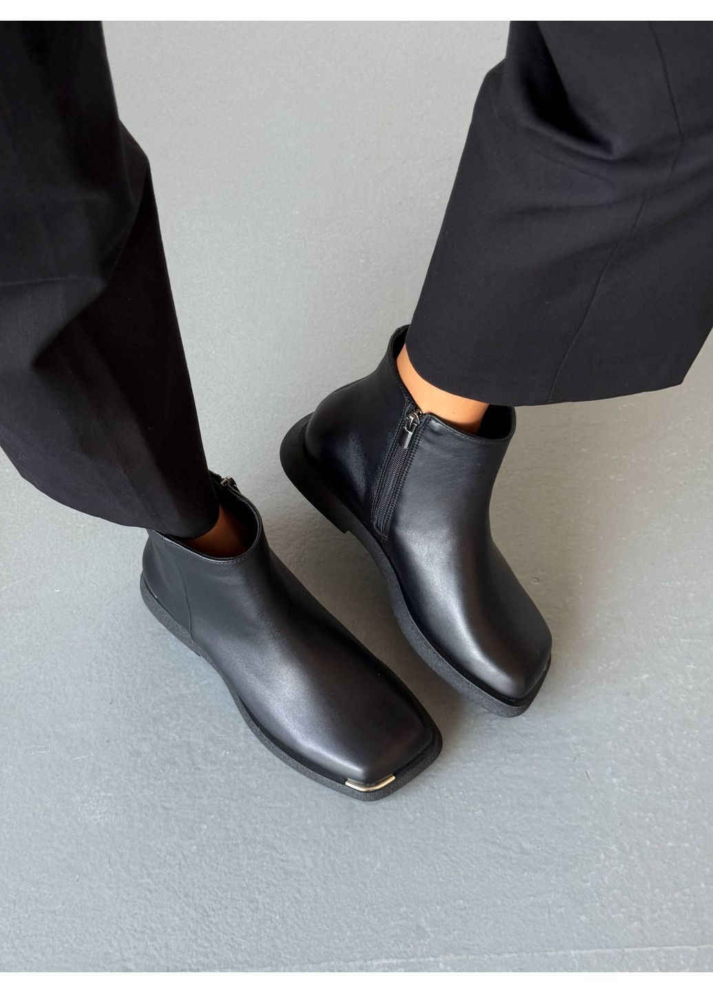 Осенние демисезонные кожаные ботинки Helen