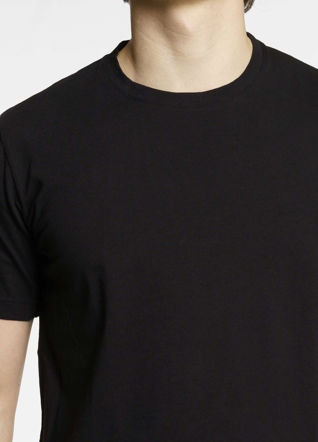 Чорна футболка чоловіча чорна Arber T-SHIRT FF10
