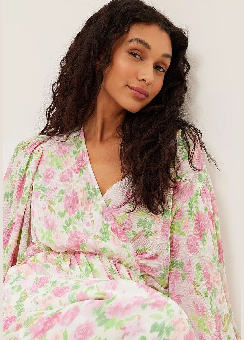 Молочна сукня максі демісезон,молочний в рожеві візерунки, NA-KD