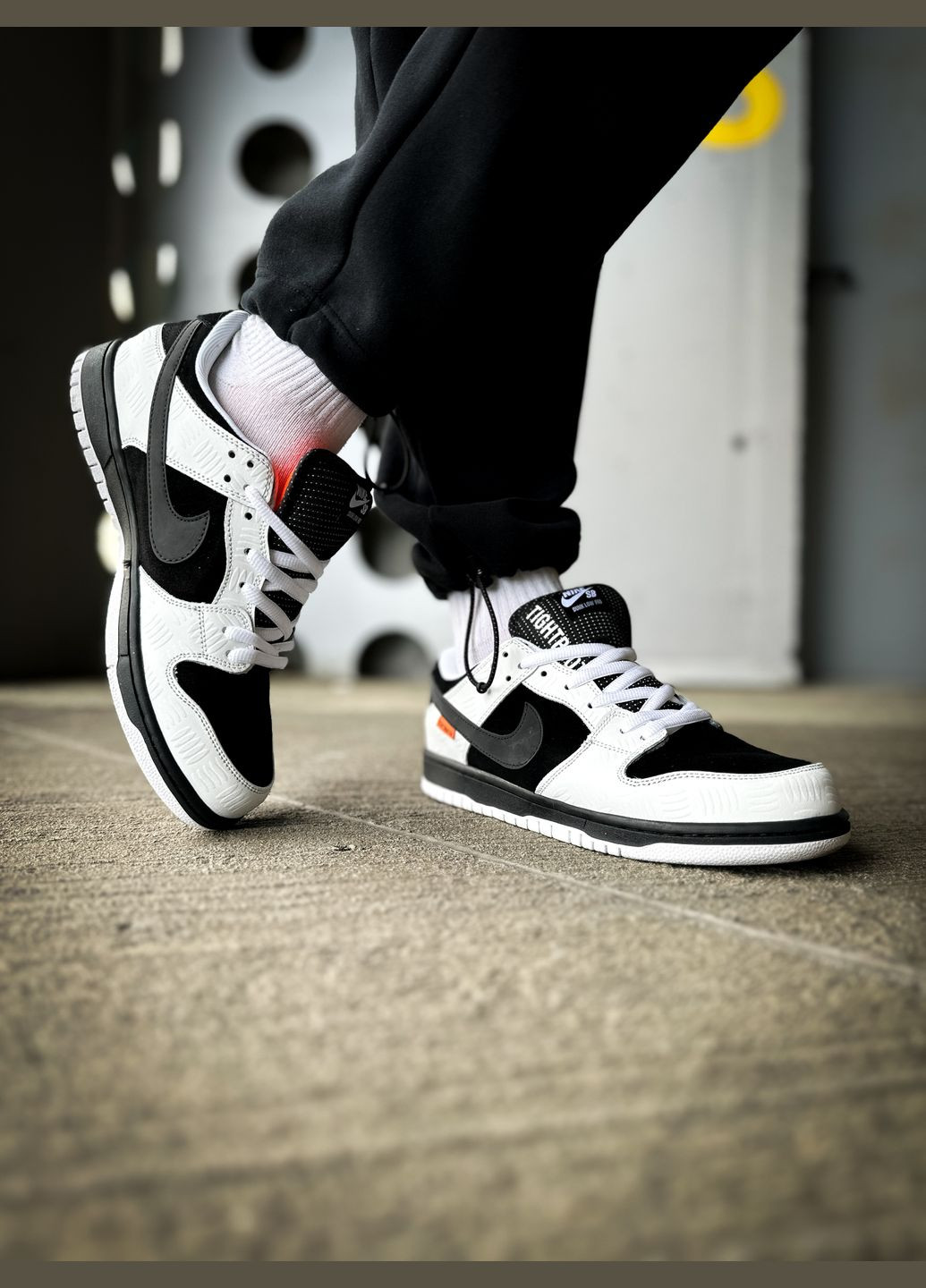 Чорно-білі всесезон кросівки чоловічі nike sb dunk low x tightbooth black white | найк сб данк низькі чорно-білі No Brand