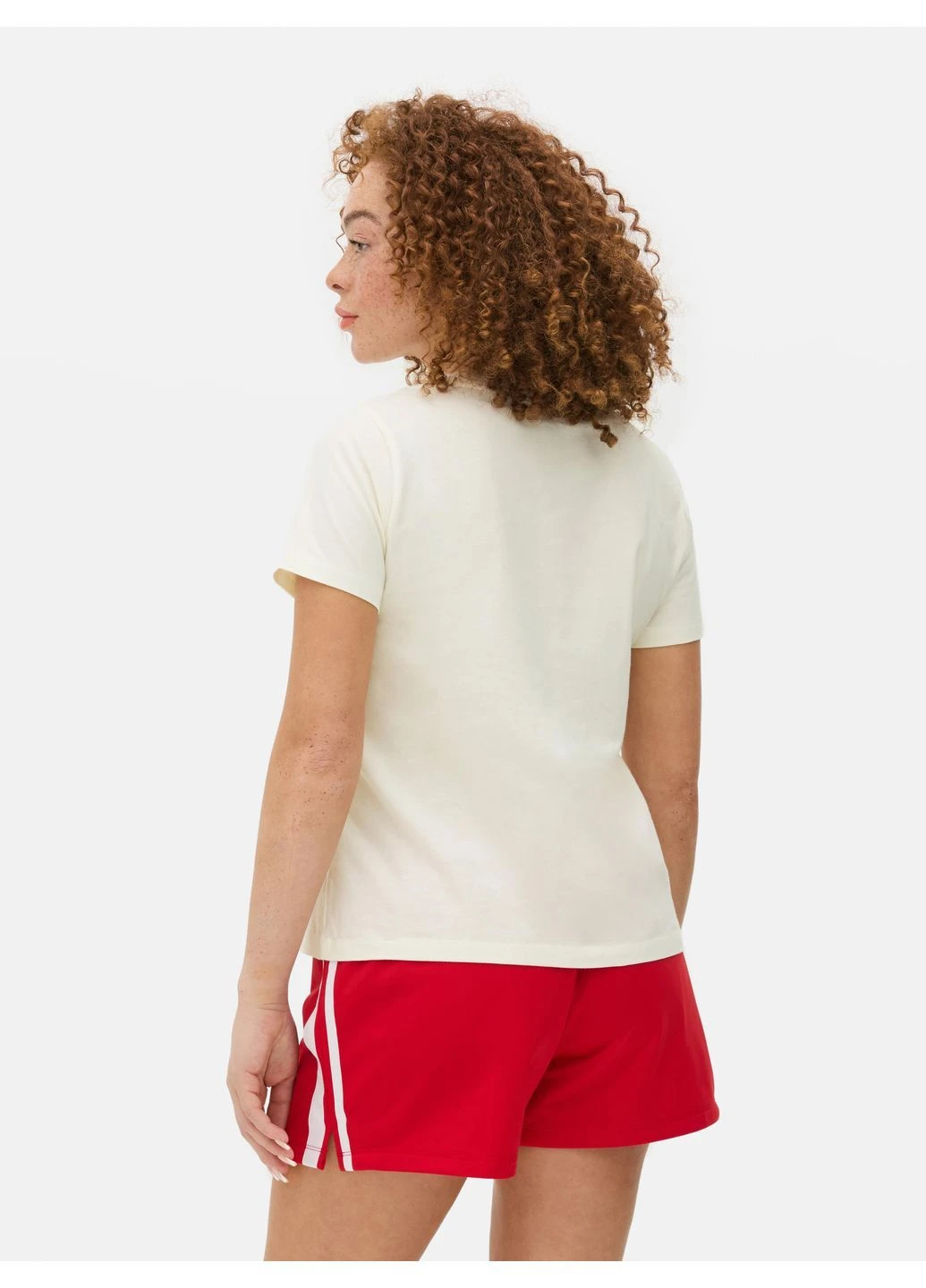 Футболка basic,молочний з принтом, Primark - (397577501)