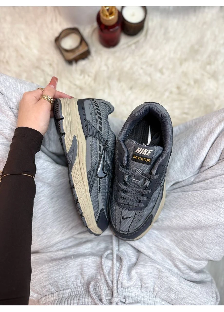 Сірі літні кросівки nike initiator grey beige gore-tex найк інітіатор сірі No Brand