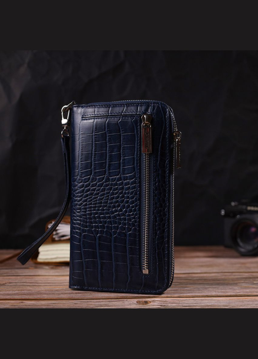 Зручний клатч для жінок із натуральної шкіри із тисненням під крокодила синій 21х12х2 см 21922 Canpellini (329195988)