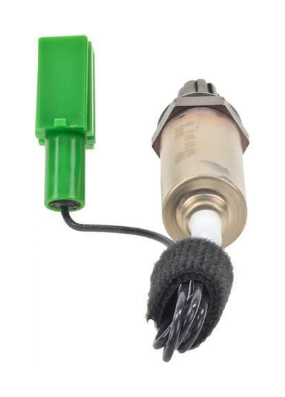 Свеча зажигания FR8MII33X IRIDIUM (NISSAN PATHFINDER, MURANO 3.5, 4.0) (выр-во ). (0242230533) Bosch (368899724)