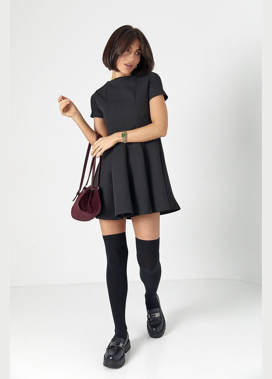 Чорна жіноча міні-сукня з короткими рукавами Lurex
