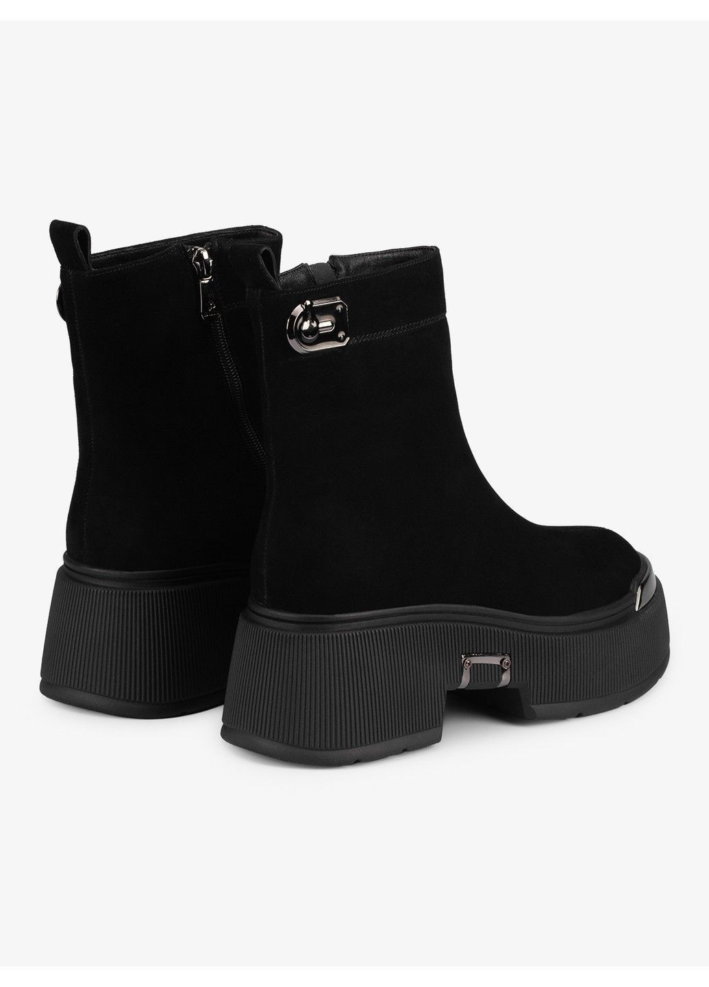 Осенние женские ботинки на платформе 1101671 Buts из натуральной замши