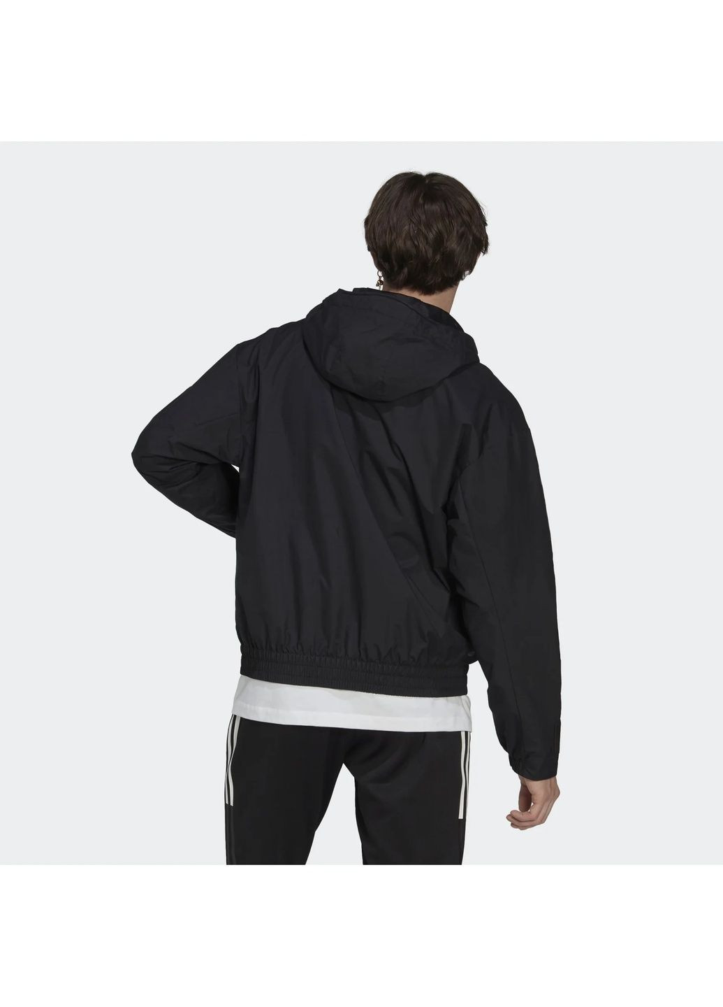 Чорна куртка чоловіча storm black hg2062 adidas