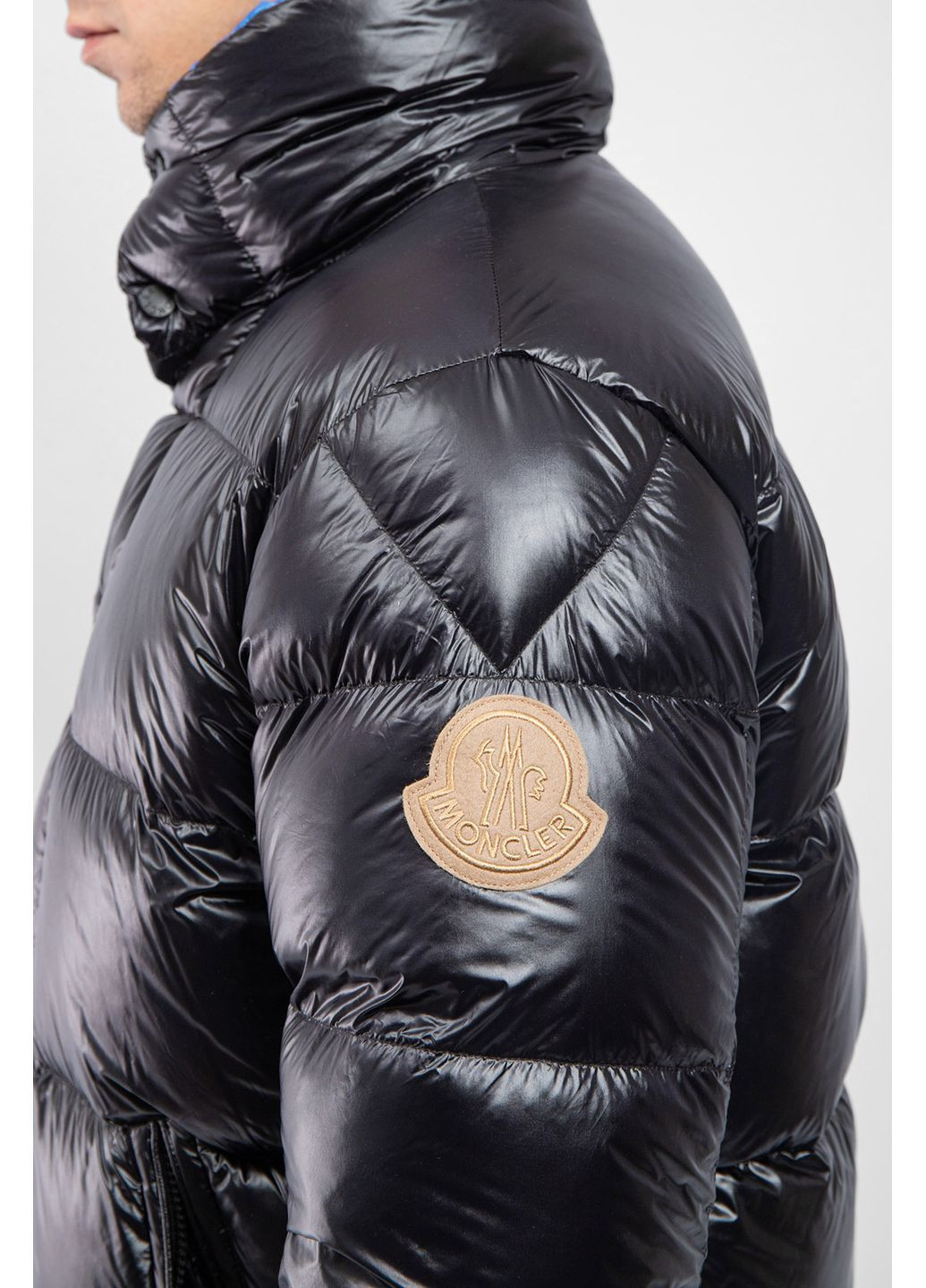 Черный зимний Пуховик Moncler
