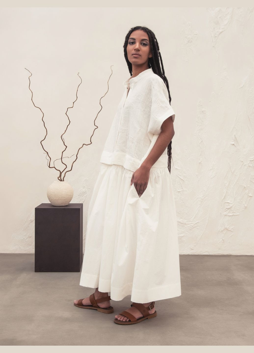 Білий кежуал, повсякденний, пляжна, коктейльна, святковий біла сукня-трансформер з бавовни та льону оверсайз, з пишною спідницею, сукня-трансформер, сукня-сорочка HankaKohana однотонна