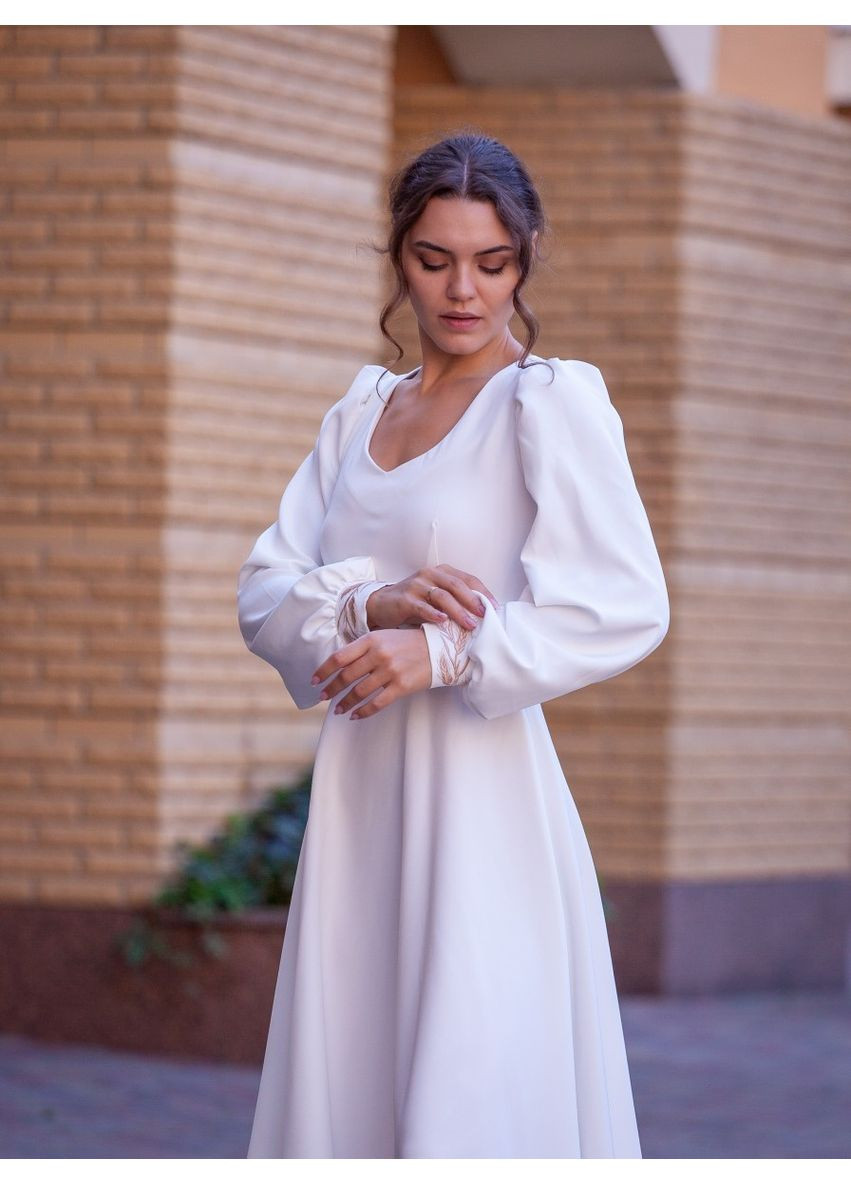 Білий вечірня плаття а-силует First Woman однотонна