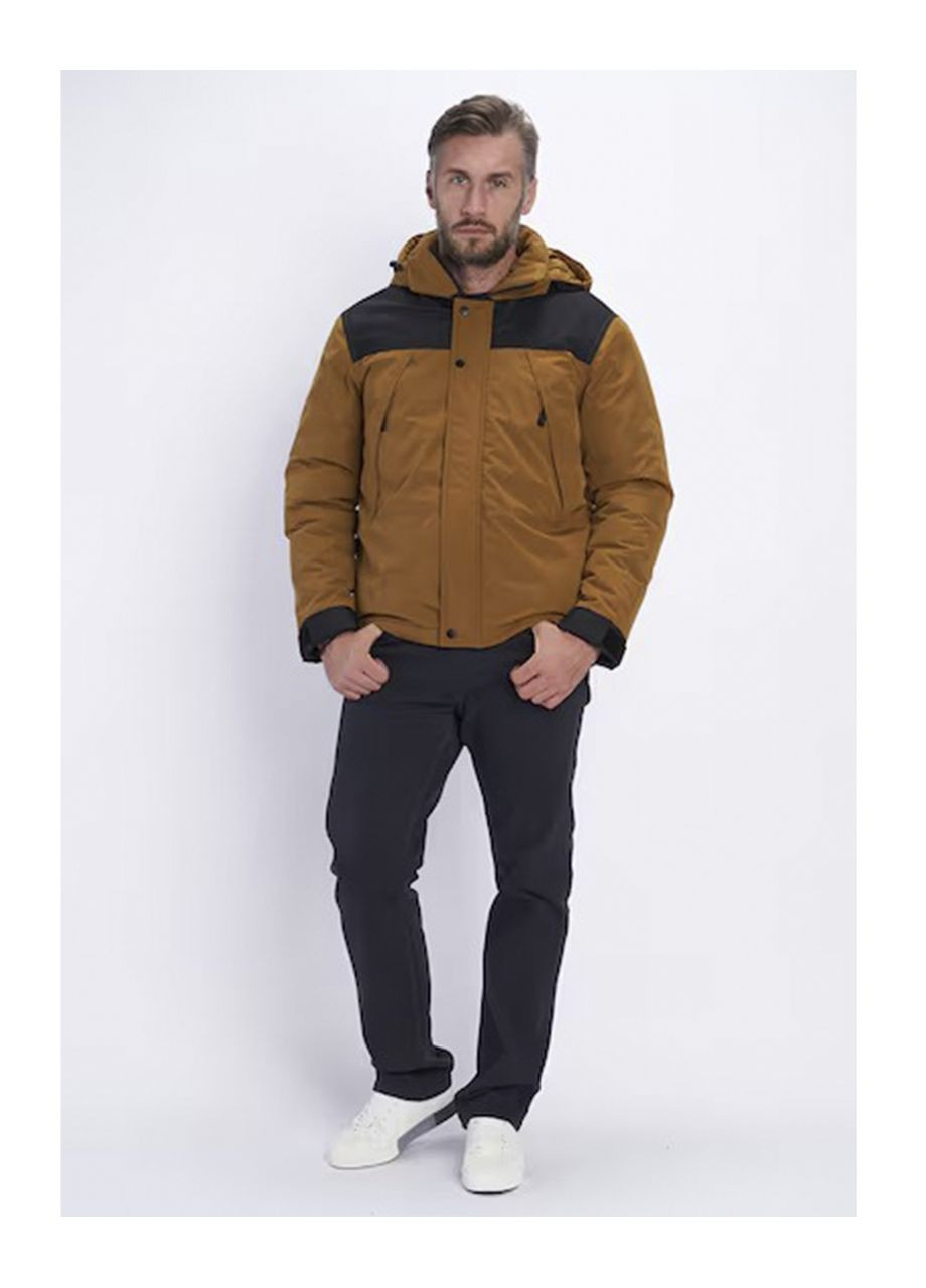 Бежевая демисезонная куртка мужская TIMEOUT
