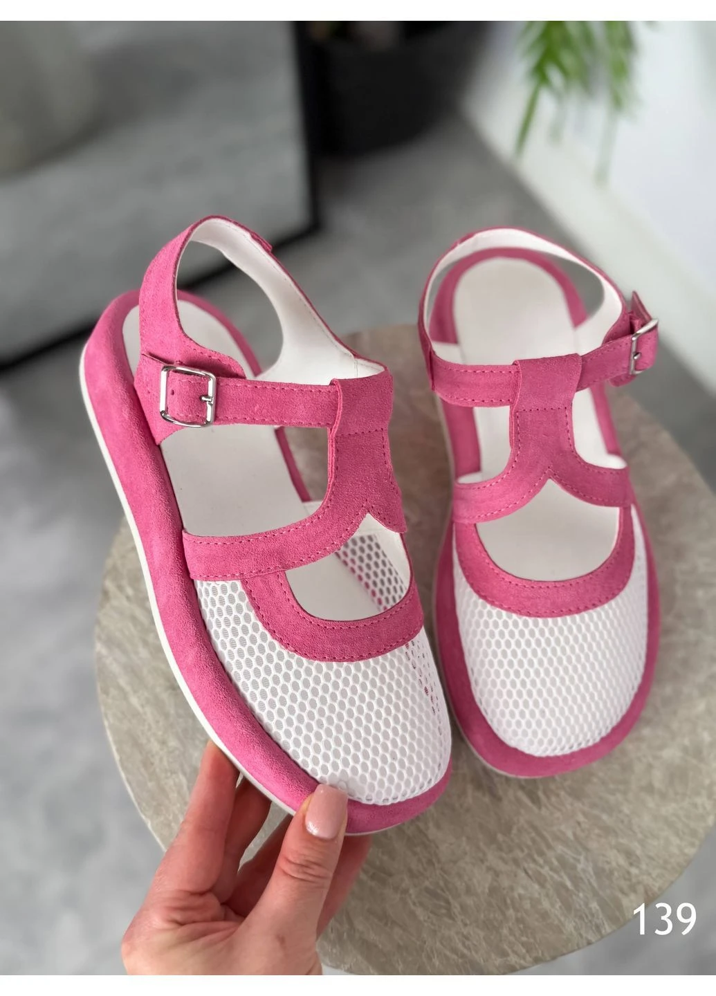 Замшеві босоніжки No Brand (396094542)