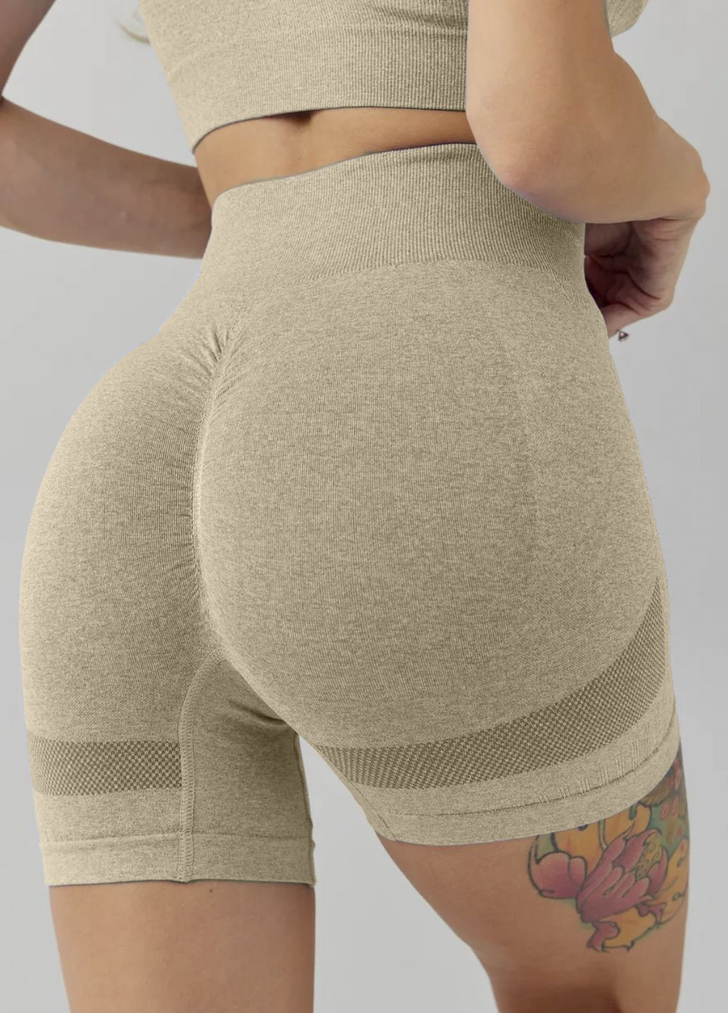 Комплект спортивний топ і шорти бежевий (70103) FitFiesta (329193881)