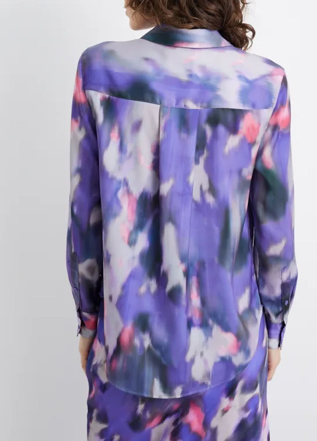 Фиолетовая летняя блузка C&A