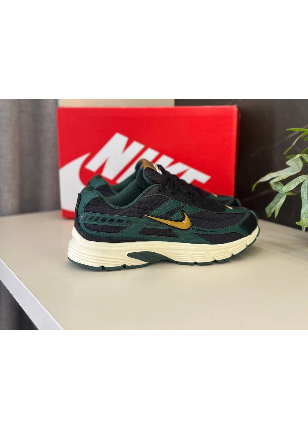 Черные демисезонные кроссовки мужские nike initiator green black найк инитиатор черные No Brand