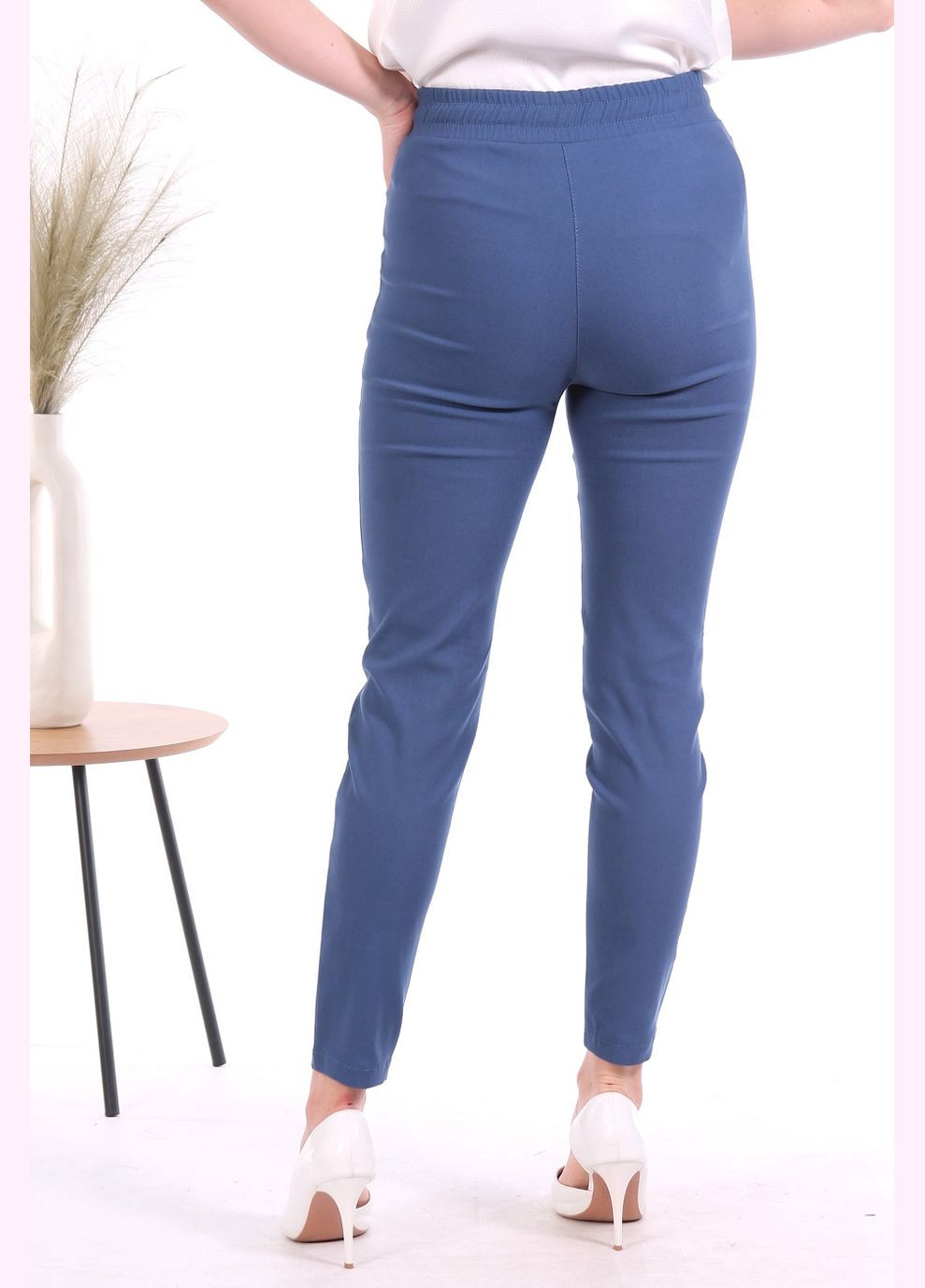 Штани завужені жіночі 031 коттон стрейч джинсовий Актуаль (335007138)