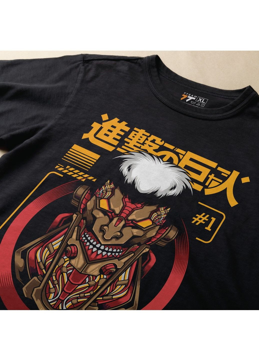 Черная футболка c принтом атака титанов - armor titan No Brand