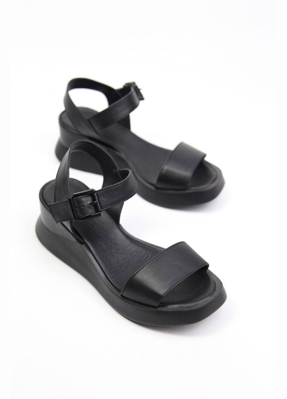 Черные босоножки Benito без застежки