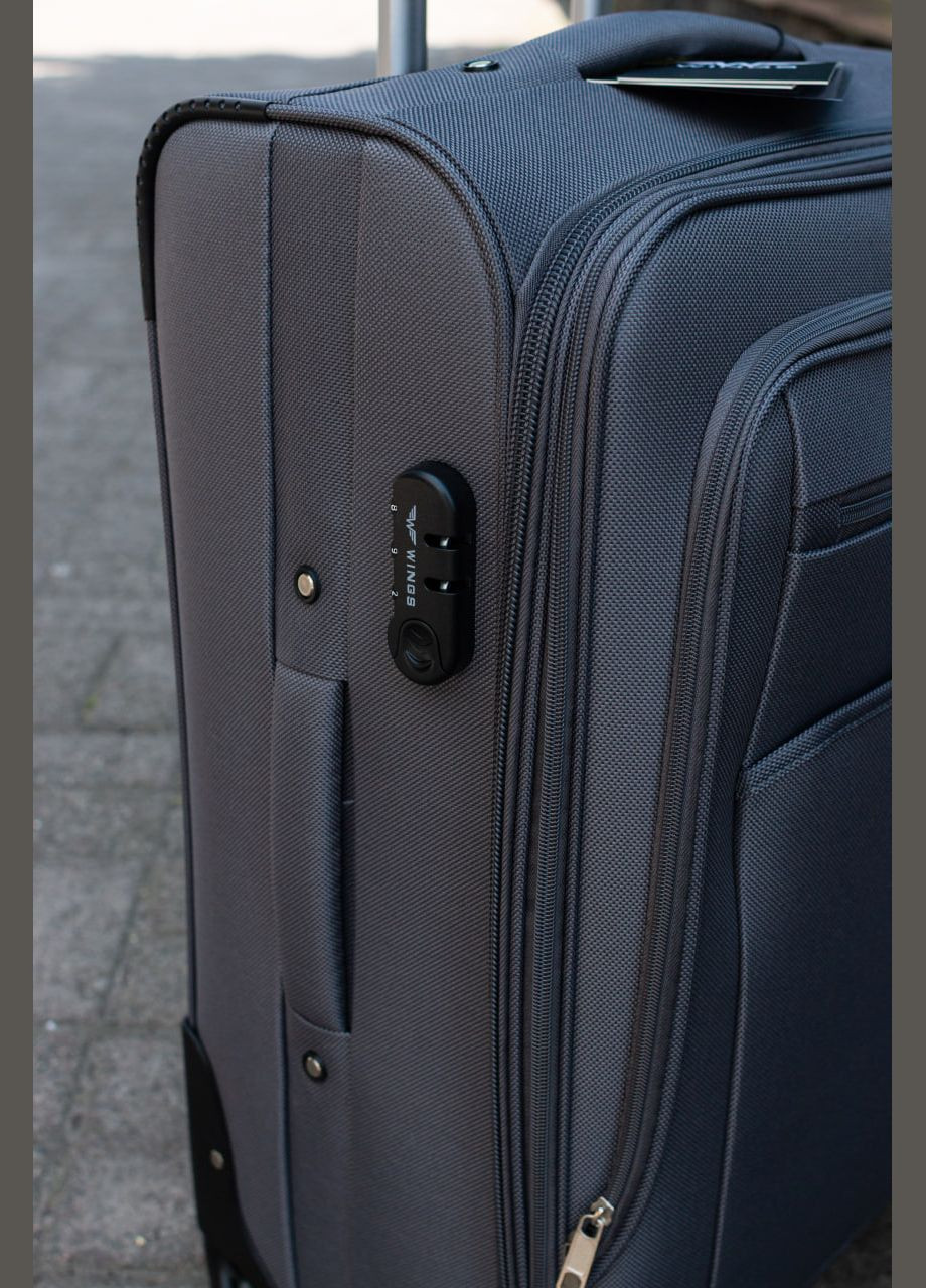 Чемодан тканевый 2501 размер М средний на 4 колесах, цвет черный Wings 2501/4 (338182661)