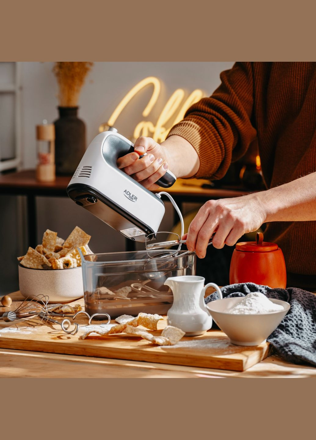Миксер AD 4229 ручной/ 600Вт/ 9 скоростей/ Turbo/ контейнер для аксессуаров/ Adler (347174543)