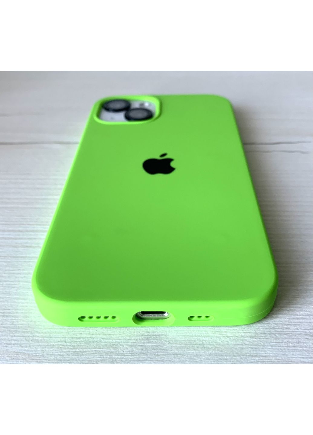 Чохол на айфон 13 Silicone case для 13 Open camera силіконовий Soft toch Салатовий / neon green No Brand (369137383)