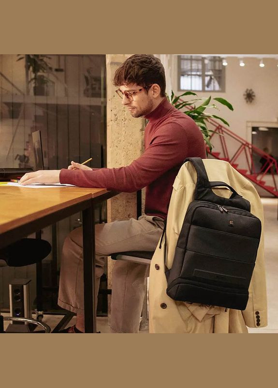 Городской рюкзак для ноутбука Expandable Backpack Capital 9/11L Black (930733) Gabol (322200426)
