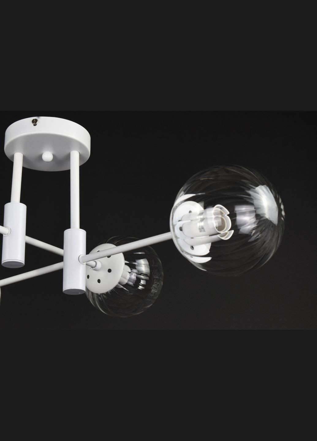 Люстра стельова на 4 лампочки 27760 Білий 26х65х65 см. Sunnysky (364496434)