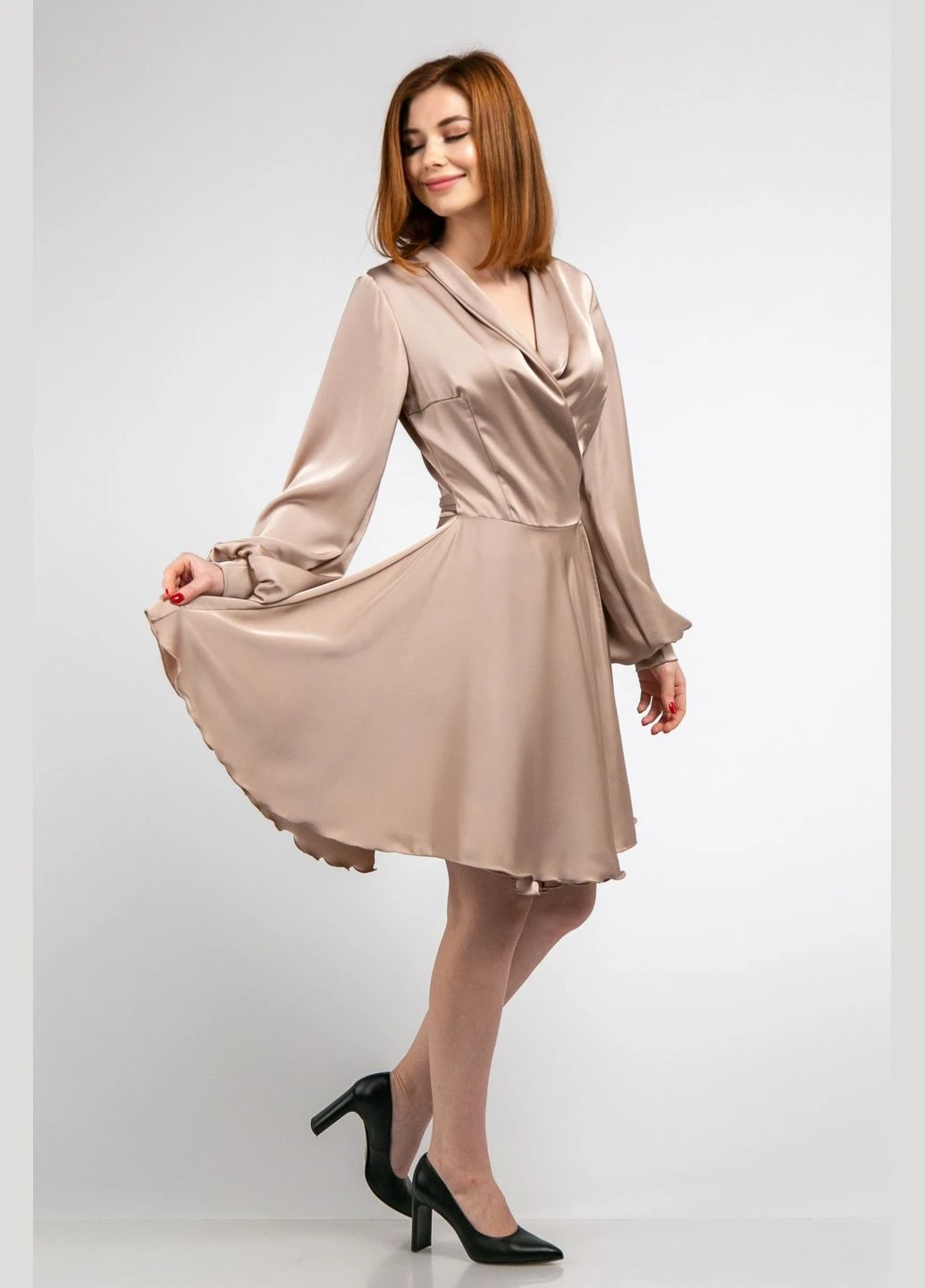 Бежева вечірня, коктейльна, святковий плаття міні на запах one size CHICLY однотонна